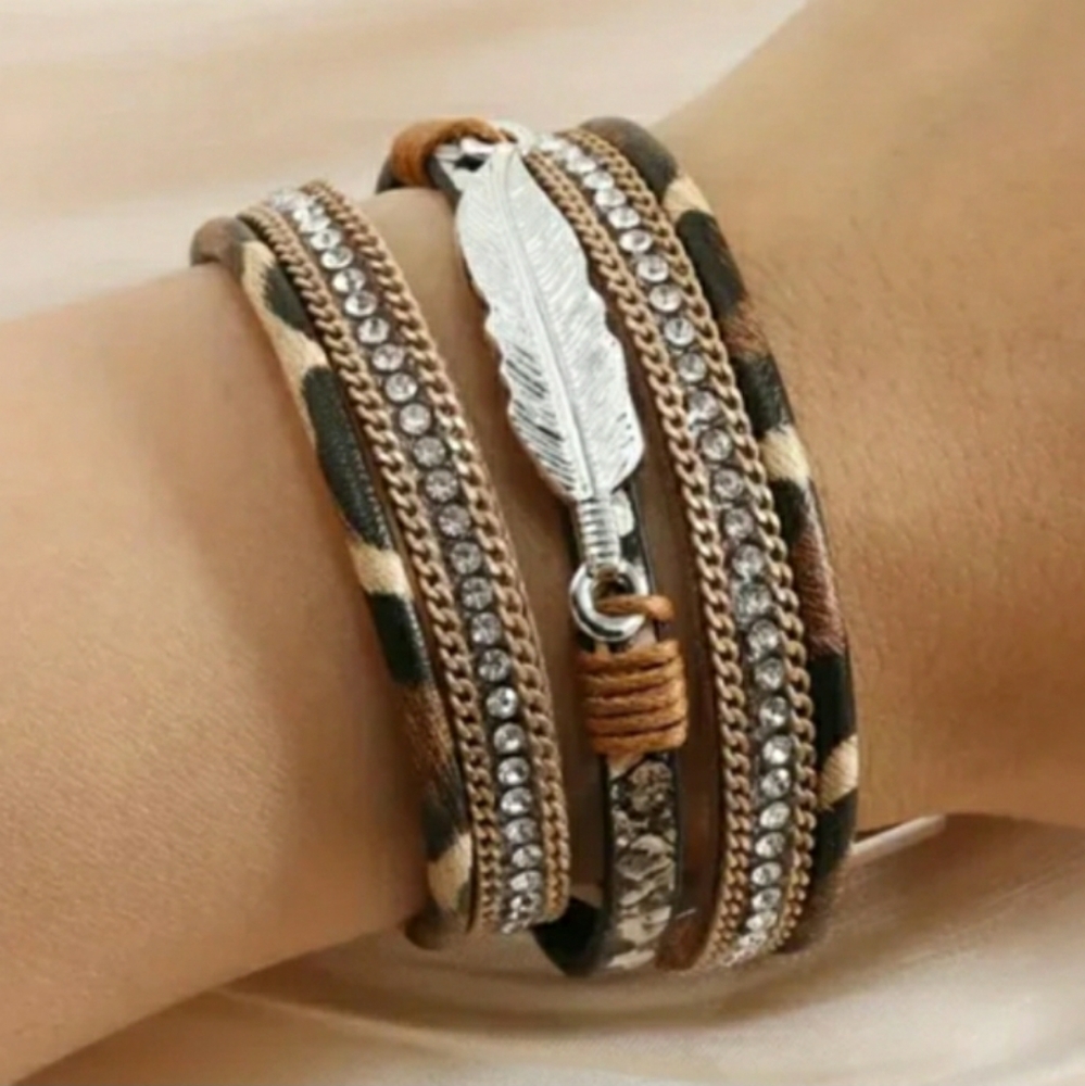 Leopard Print w/ Feather Layered Leatherette Magnetic Bracelet NEW!
